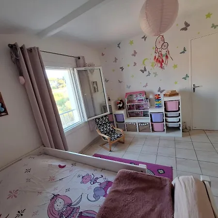 Maison De Famille à 2 Kms De La Hébergement de vacances