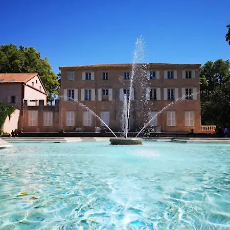 Hébergement de vacances Maison De Famille à 2 Kms De La