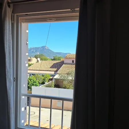 Maison De Famille à 2 Kms De La Hébergement de vacances Le Pradet