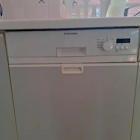 Maison De Famille à 2 Kms De La *